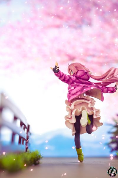 摇曳露营△ 各务原抚子