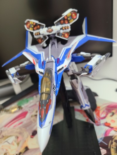 DX 超合金 超时空要塞DELTA 绝对LIVE VF-31J 齐格飞 疾风·伊梅尔曼专用机 【FAULD投影单元装备】