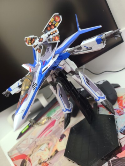 DX 超合金 超时空要塞DELTA 绝对LIVE VF-31J 齐格飞 疾风·伊梅尔曼专用机 【FAULD投影单元装备】