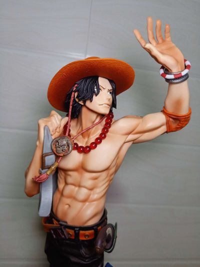 BANPRESTO手办斗兽场 海贼王 波特卡斯·D·艾斯