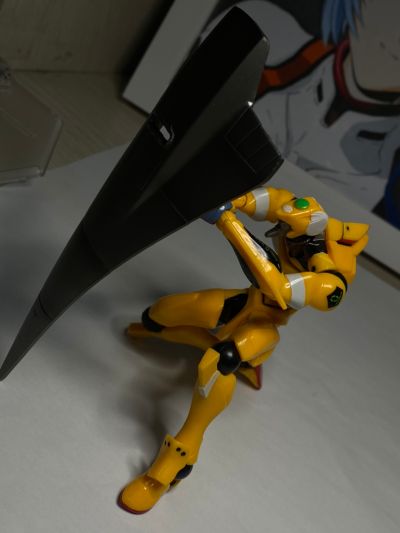 REVOLTECH No.005 EVA零号机（黄） （国内流通版）