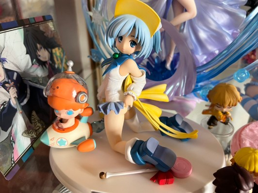 萌单  虹原茵可