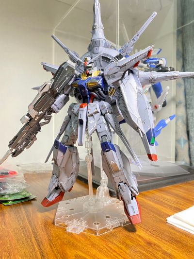 MG 1/100 神喻高达