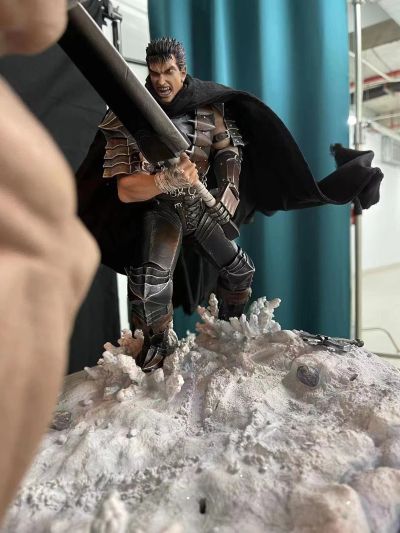 UDMBR-01 剑风传奇 格斯VS左德