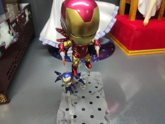 粘土人#1230-DX 复仇者联盟:终局之战 钢铁侠 MK85 DX版