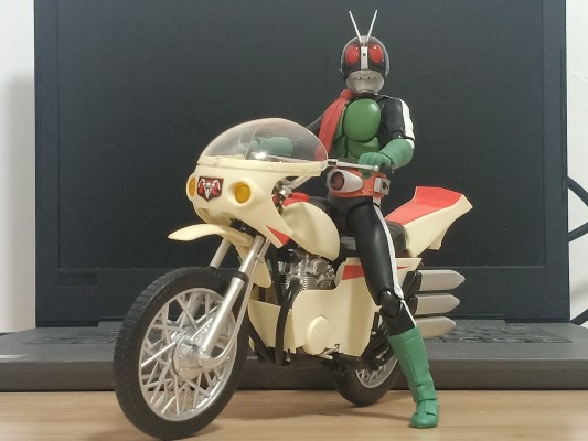 S.H.Figuarts 假面骑士 假面骑士旧2号＆疾风号（改造版）套装
