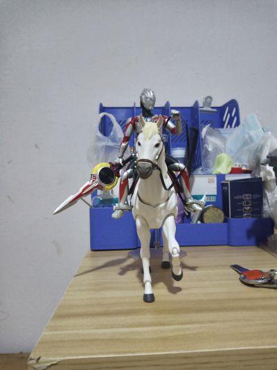 figma#490b 马 2.0版 (白色)