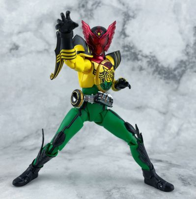 S.H.Figuarts(真骨雕制法) 假面骑士卌骑与欧兹 电影大战 超级激战 假面骑士欧兹 超级鹰虎蝗联组