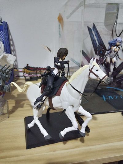 figma#490b 马 2.0版 (白色)