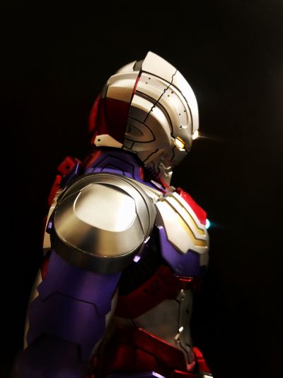 FigZero 1/6 机动奥特曼装甲 迪迦