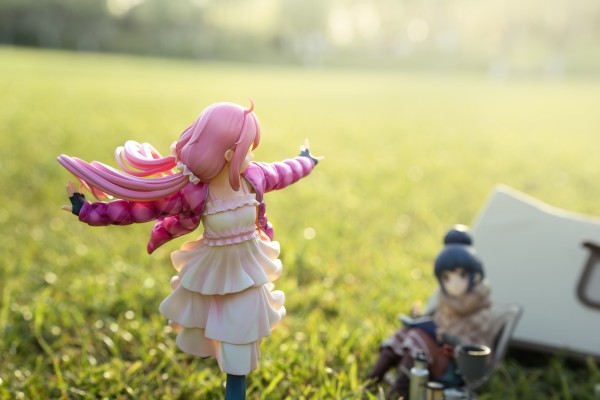 摇曳露营△ 各务原抚子