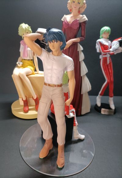 机动战士高达 第08MS小队 爱娜・萨哈琳 