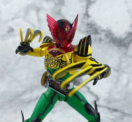 S.H.Figuarts(真骨雕制法) 假面骑士卌骑与欧兹 电影大战 超级激战 假面骑士欧兹 超级鹰虎蝗联组