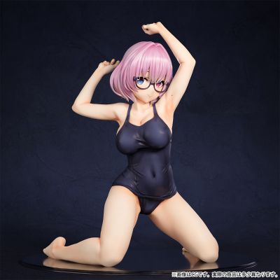露比 学校泳装