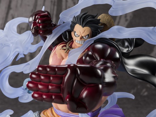 FiguartsZERO [超激战] 航海王 蒙奇·D·路飞 四档 -三船长 鬼岛怪物决战-