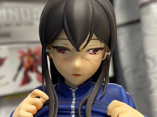 秋园栞奈 黑色水手服