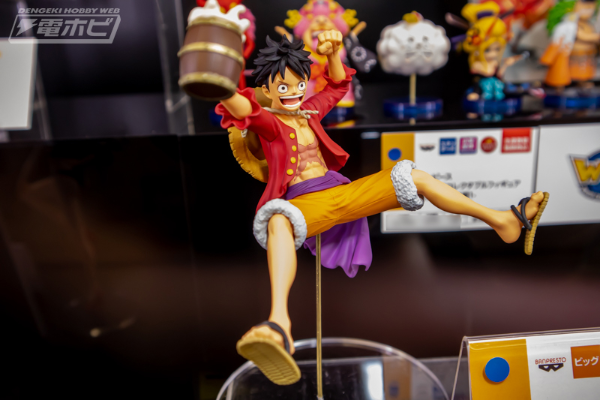 航海王 伙计们开宴啦！！  蒙奇·D·路飞