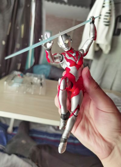 S.H.Figuarts 奥特银河格斗 命运冲突 利布特奥特曼