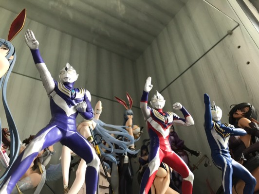 英雄勇像 盖亚奥特曼 阿古茹奥特曼 V2型 A款