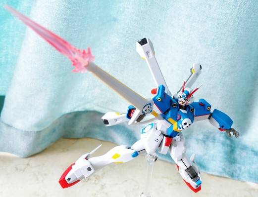 ROBOT魂 机动战士海盗高达 XM-X3海盗高达X3 Full Action Ver.