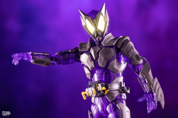 一番赏   S.H.Figuarts 假面骑士 最终大奖 假面骑士灭 蛰刺毒蝎 透明紫