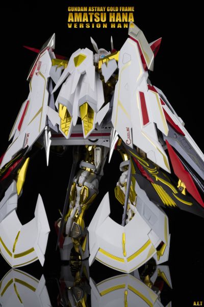 METAL BUILD 机动战士高达SEED ASTRAY 天空的皇女 MBF-P01-Re3 异端高达金色机 天哈娜