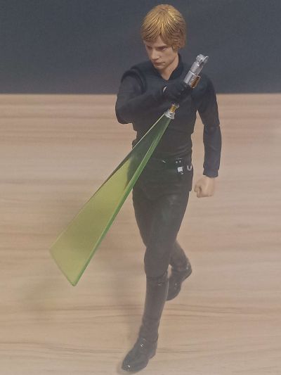 S.H.Figuarts 星球大战：曼达洛人 卢克·天行者