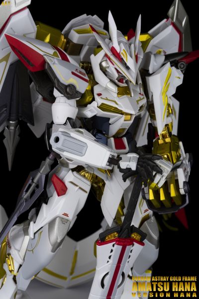 METAL BUILD 机动战士高达SEED ASTRAY 天空的皇女 MBF-P01-Re3 异端高达金色机 天哈娜