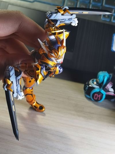 S.H.Figuarts  假面骑士零一外传 假面骑士巴尔坎与瓦尔基里 假面骑士瓦尔基里  正义萨瓦尔