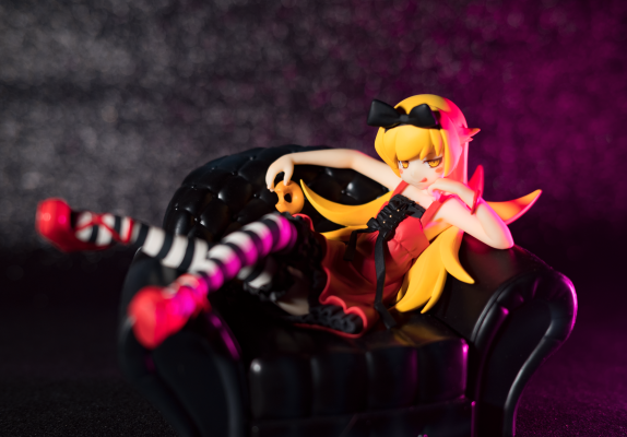 〈物语〉系列 忍野忍 沙发手办