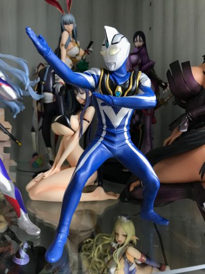 英雄勇像 盖亚奥特曼 阿古茹奥特曼 V2型 A款