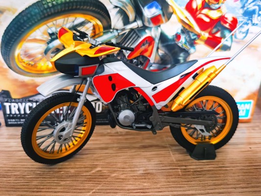 Figure-rise Standard 假面骑士空我 试验追踪摩托车2000