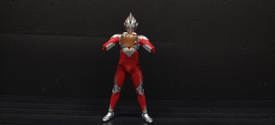 S.H.Figuarts（真骨雕制法）  迪迦奥特曼 强力型