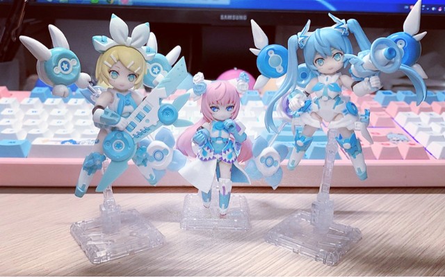 桌面歌手 雪未来系列