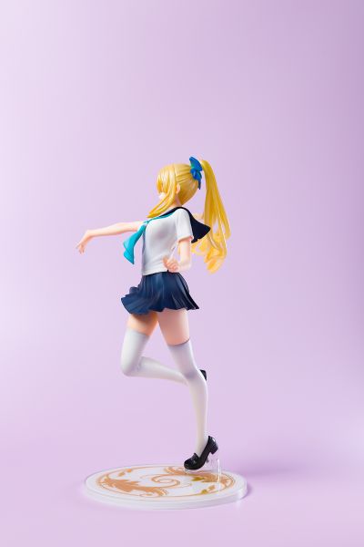 光明之响 	雾香·托瓦·阿尔玛 水手服