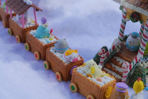 角落小伙伴 慢悠悠♪甜点火车