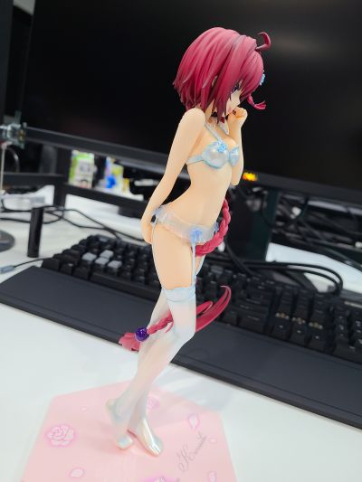 出包王女DARKNESS 黑咲芽亚 精制版