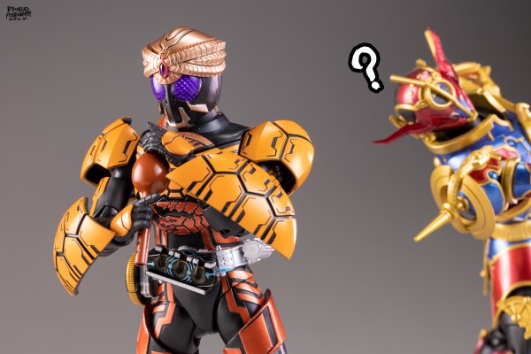 S.H.Figuarts(真骨雕制法) 假面骑士欧兹 精彩绝伦 将军与21枚核心硬币 假面骑士欧兹 蛇龟鳄联组