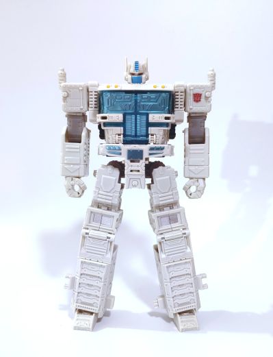 变形金刚围城系列 SG-7 戦え! 超ロボット生命体 变形金刚 2010&变形金刚 ザ・ムービー ウルトラマグナス 