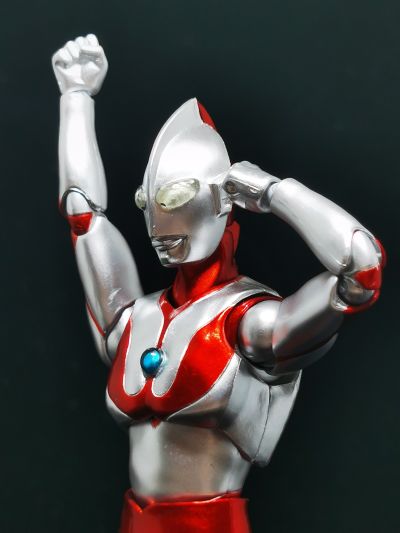 S.H.Figuarts  奥特曼 55周年纪念版