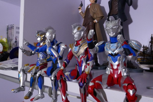 S.H.Figuarts 泽塔奥特曼 贝塔冲击+艾斯奥特曼（新生代版）组合