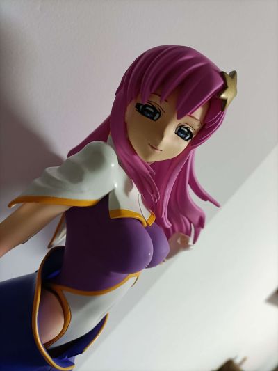 高达 サイド3ミーア・キャンベル