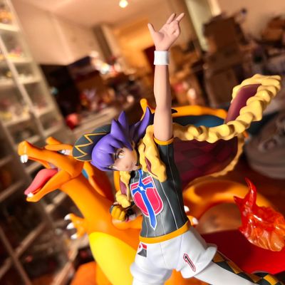 宝可梦中心原创手办 宝可梦 剑/盾 丹帝 与 喷火龙