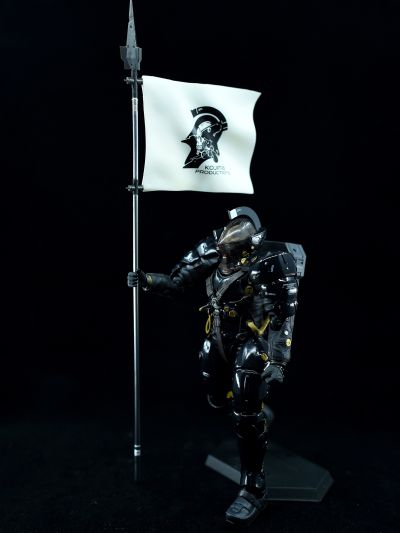 figma#EX-044b 小岛工作室 Ludens 黑色版