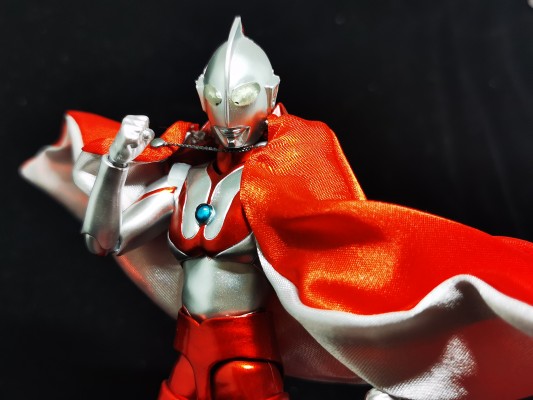 S.H.Figuarts  奥特曼 55周年纪念版