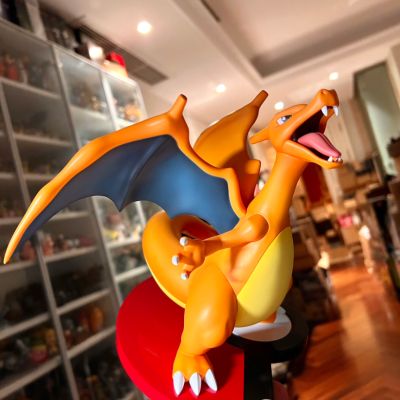 宝可梦中心原创手办 宝可梦 剑/盾 丹帝 与 喷火龙