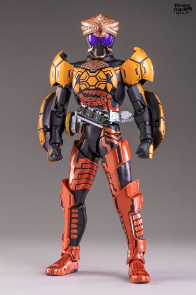 S.H.Figuarts(真骨雕制法) 假面骑士欧兹 精彩绝伦 将军与21枚核心硬币 假面骑士欧兹 蛇龟鳄联组