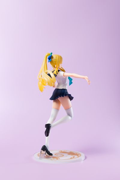 光明之响 	雾香·托瓦·阿尔玛 水手服