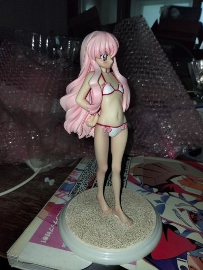 零之使魔 双月骑士 露易丝 泳装Ver. 通常版 