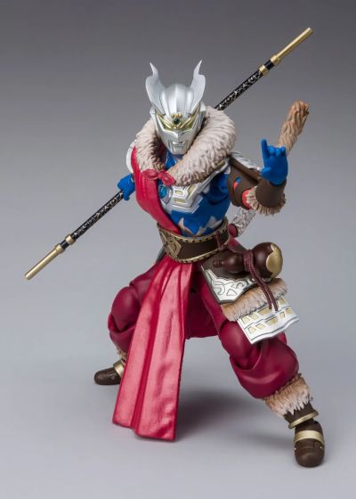 S.H.Figuarts  悟空战袍·赛罗奥特曼